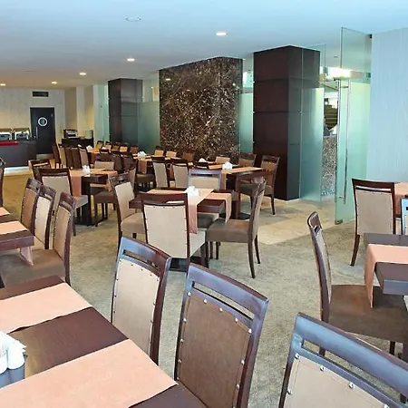 Yafeya Hotel